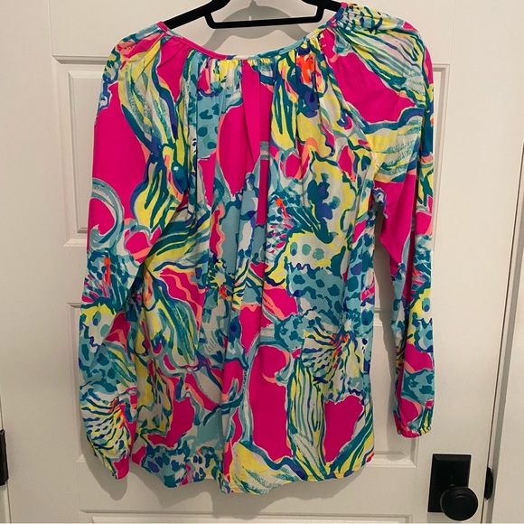 Lilly Pulitzer Willa Top in Magenta Hottie EUC - Picture 3 of 6